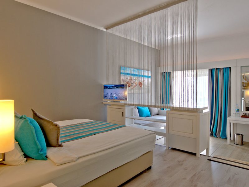 Family Life Tropical  160070