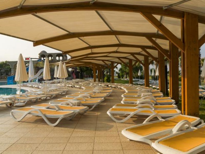 Felicia Village 160135