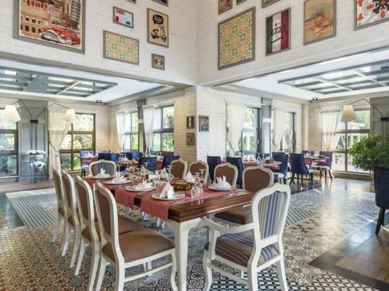 Felicia Village 160160