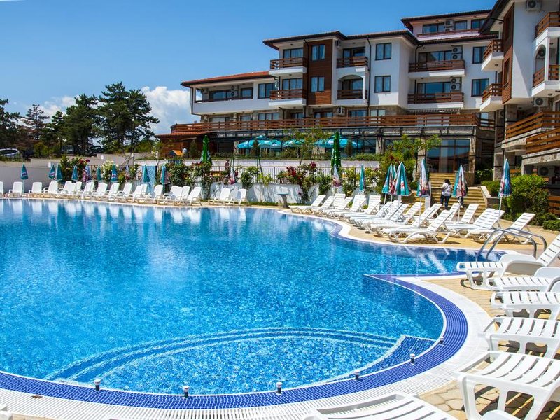 Festa Gardenia Hills 252916