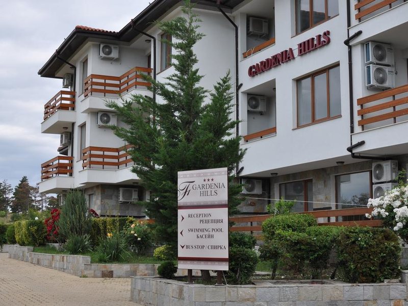 Festa Gardenia Hills 252934