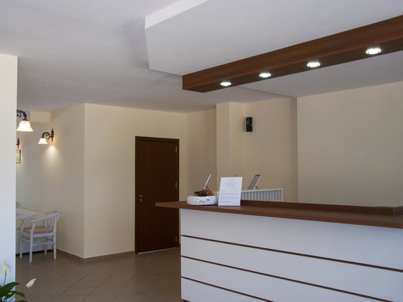 Festa Gardenia Hills 252943