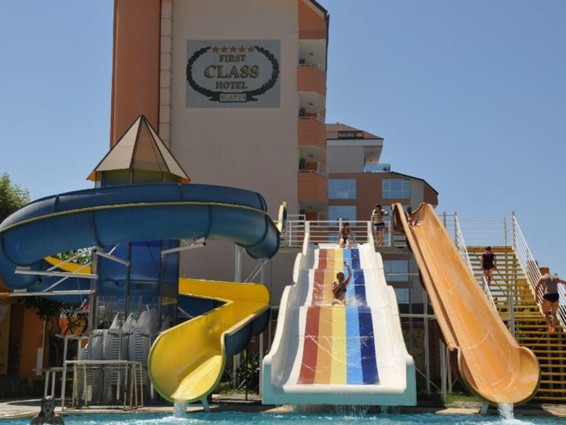 First Class Hotel 40103