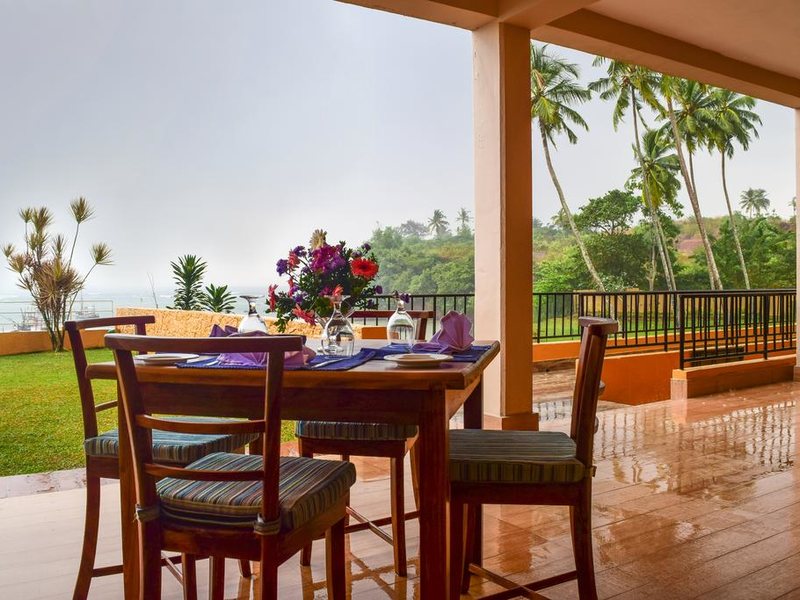 Fisherman s Bay Hotel (ex 195055