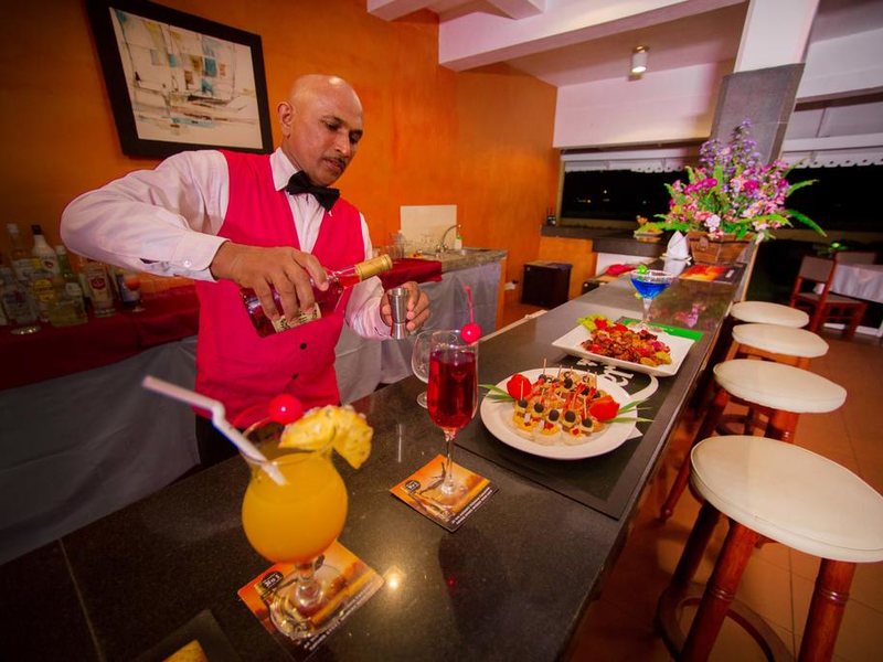 Fisherman s Bay Hotel (ex 195057