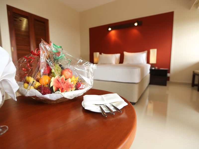 Fisherman s Bay Hotel (ex 195066