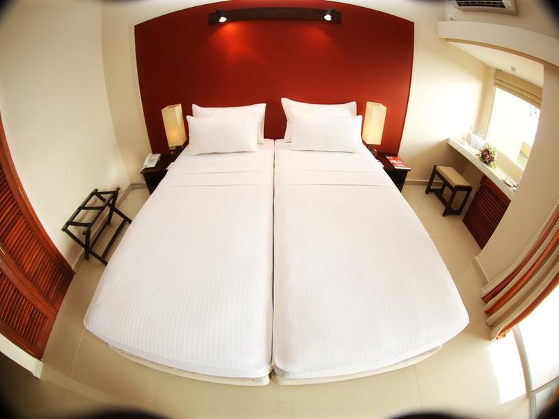 Fisherman s Bay Hotel (ex 195070