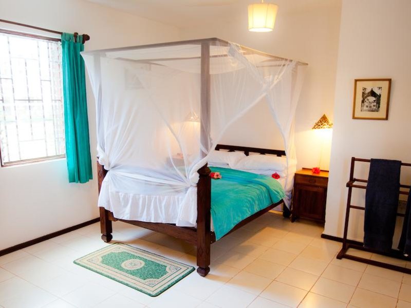 Flame Tree Cottages 212082