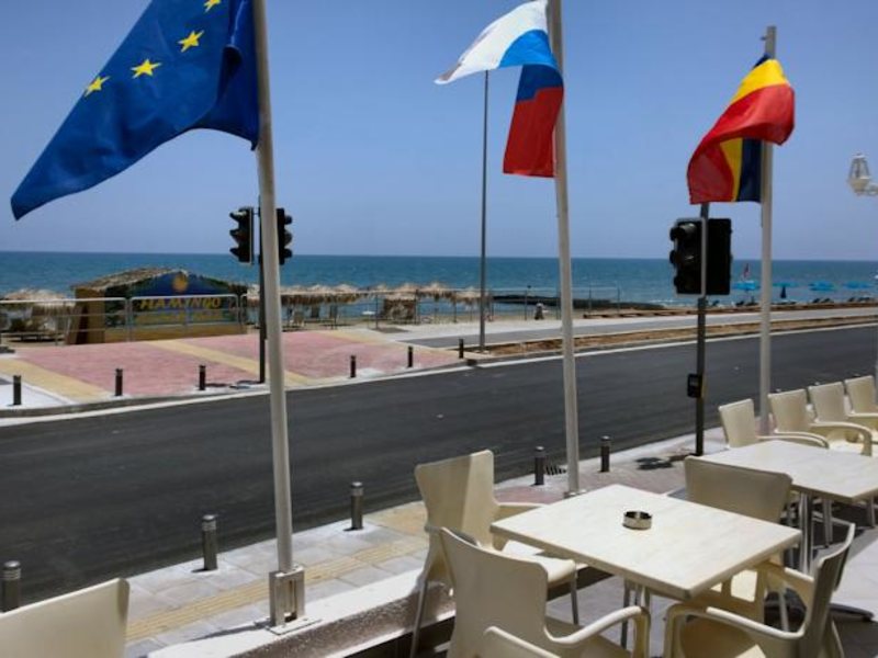 Flamingo Beach Hotel 76429