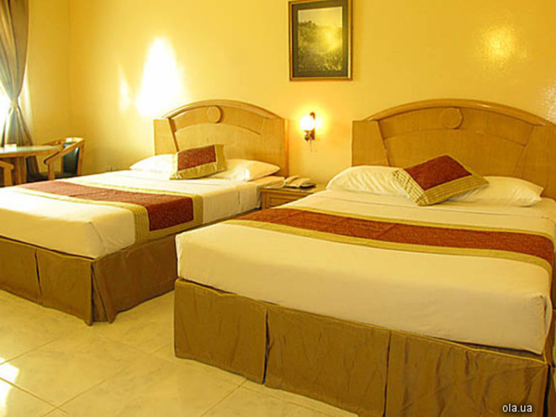 Flamingo Beach Resort 15262