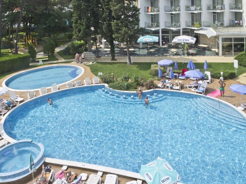 Flamingo Beach (ex 163914