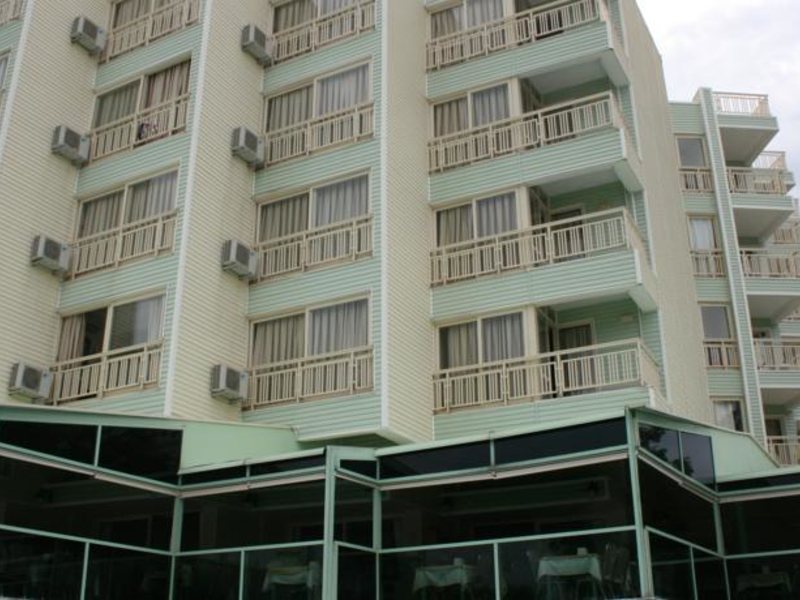 Flamingo Hotel 74652