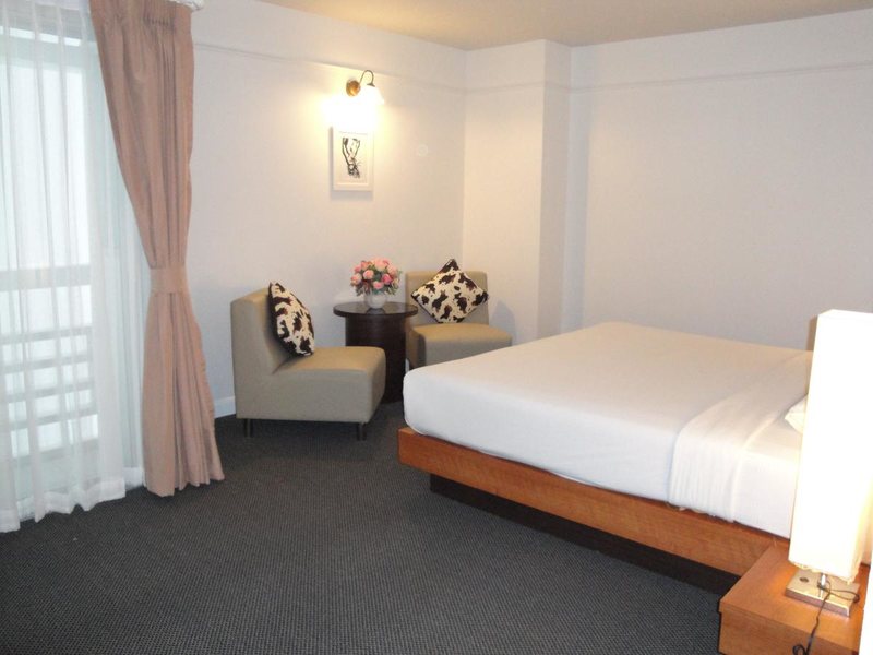 Flipper House Hotel 199530