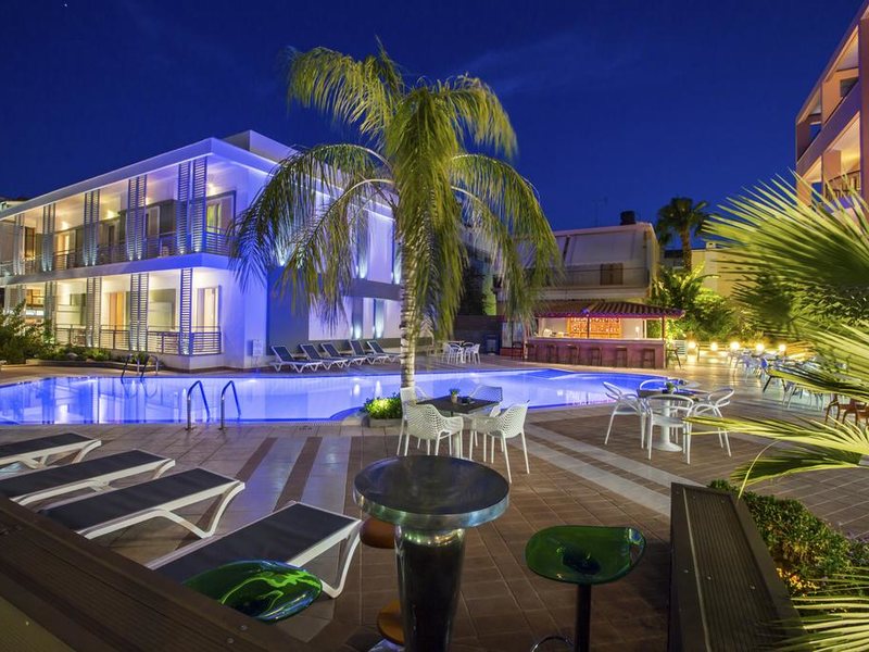 Flisvos Royal Hotel 289550