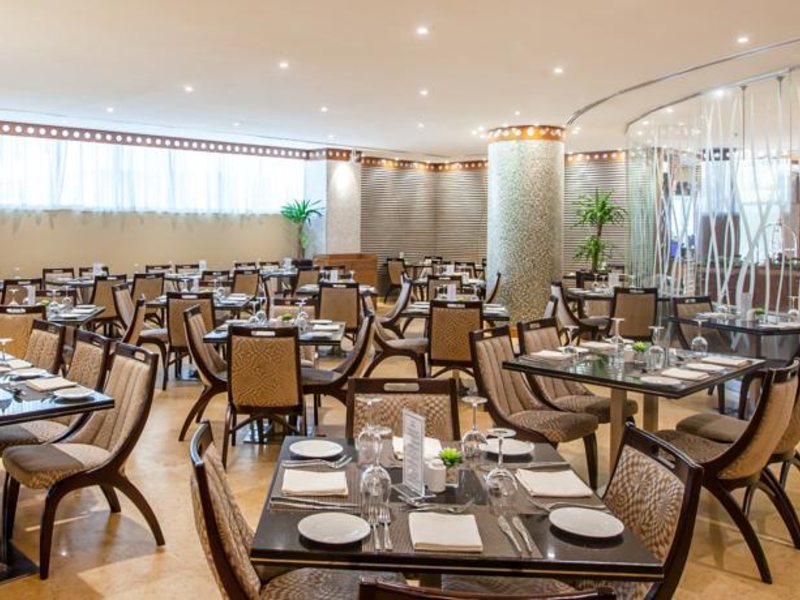 Flora Grand Hotel 46376