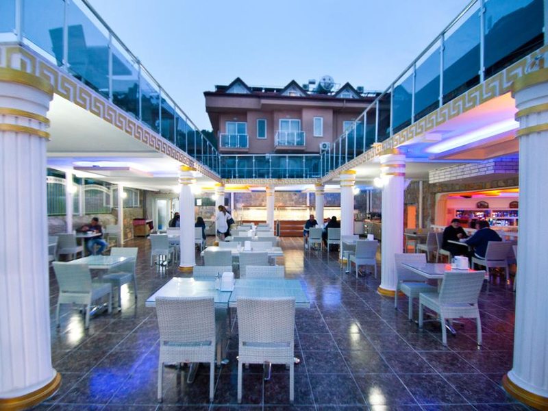 Flora Palm Resort Hotel 278911