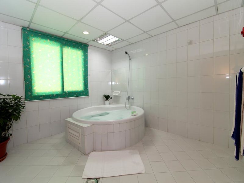 Florida City Hotel Apartments (ех 192470