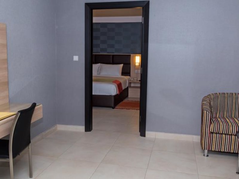 Florida Square Hotel (ех 132293