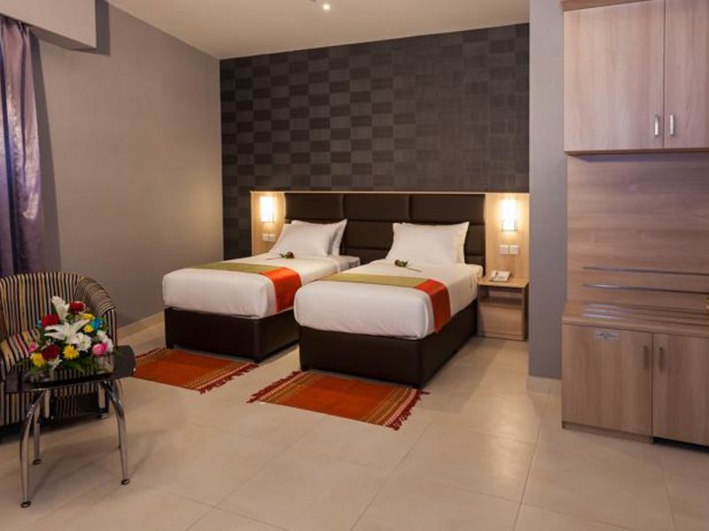 Florida Square Hotel (ех 132303