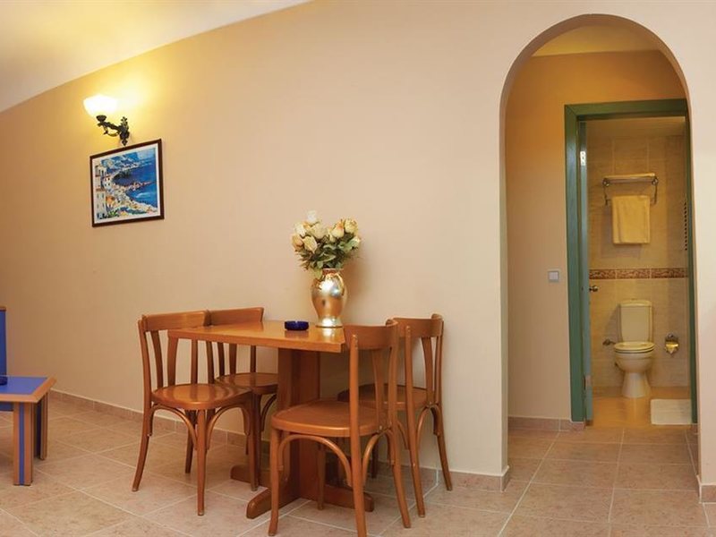 Flower Garden App Hotel 301425