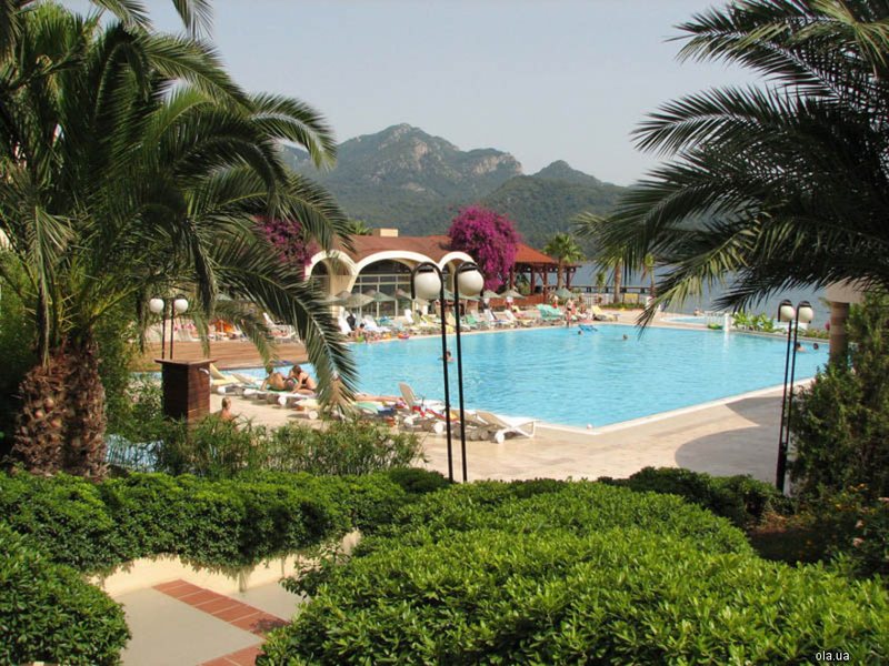 Fortezza Beach Resort (ех 8910