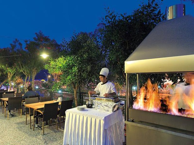 Fortuna Beach Hotel 74706