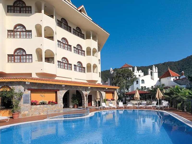 Fortuna Beach Hotel 74707