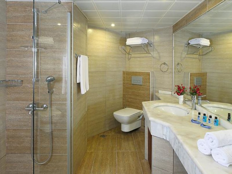 Fortuna Beach Hotel 74714