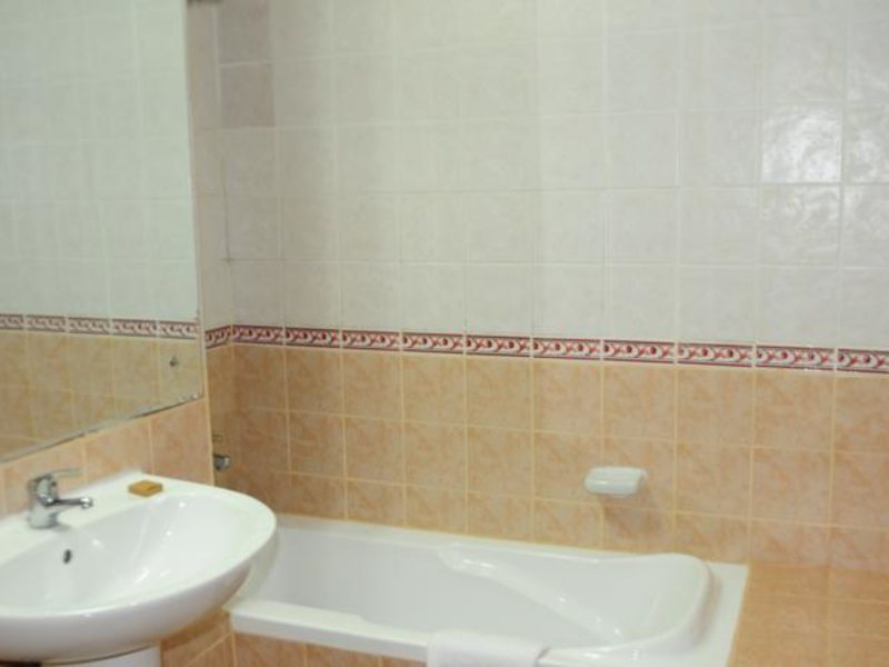 Fortune Hotel Deira 117384