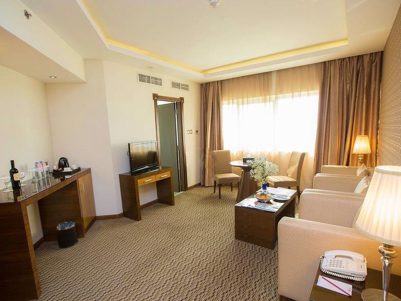 Fortune Plaza Hotel 300512