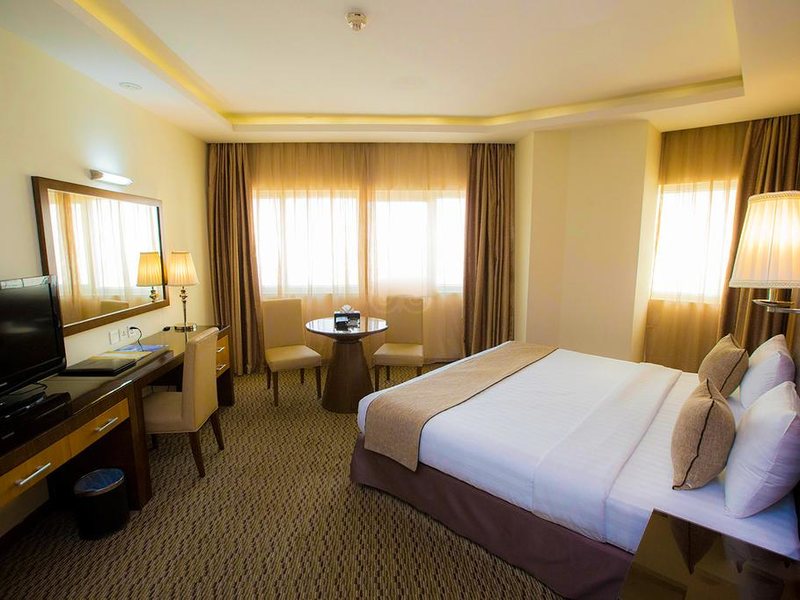 Fortune Plaza Hotel 300513