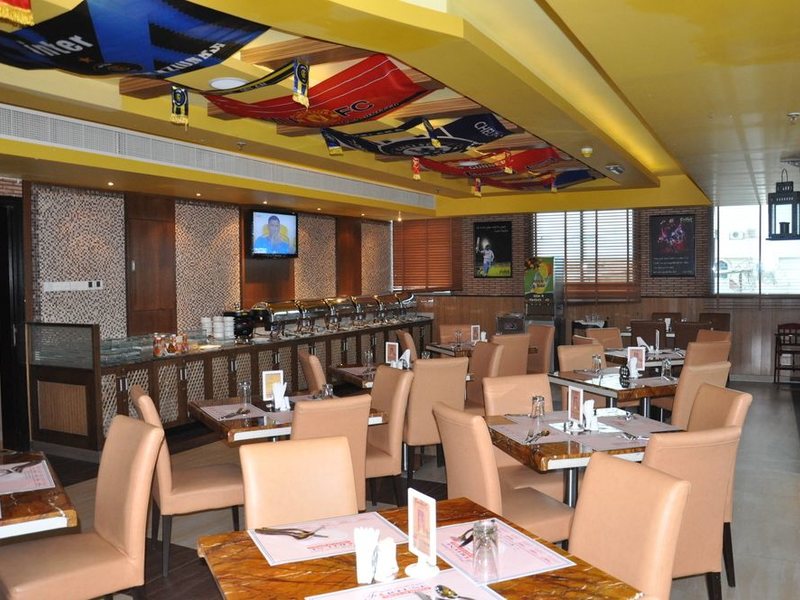 Fortune Royal Hotel 272767