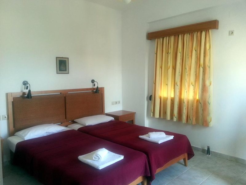 Fotis Studios Apartments 246528