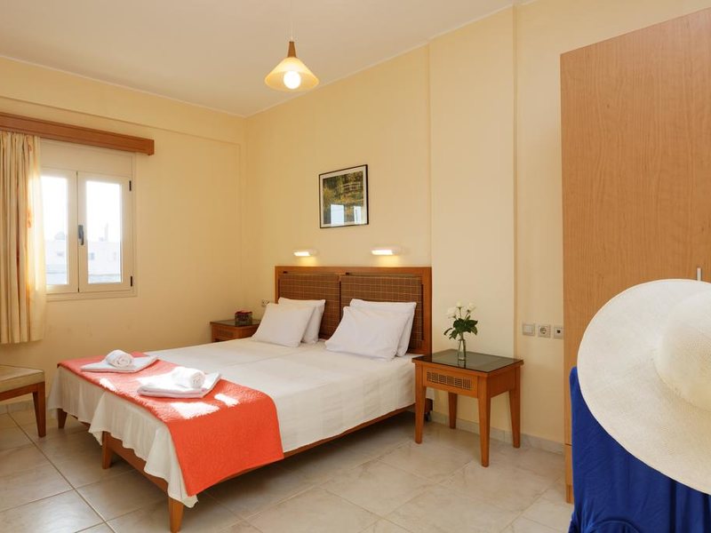 Fotis Studios Apartments 246536