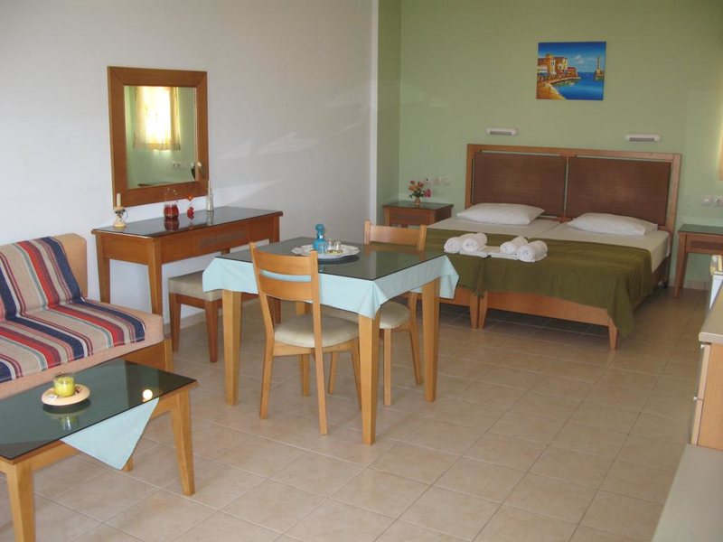 Fotis Studios Apartments 246553