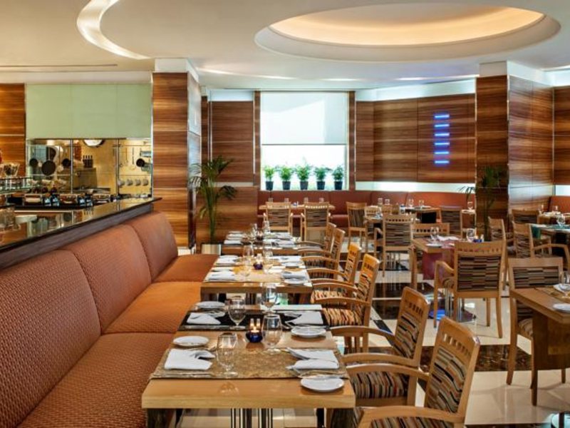 Four Points by Sheraton Downtown 46415