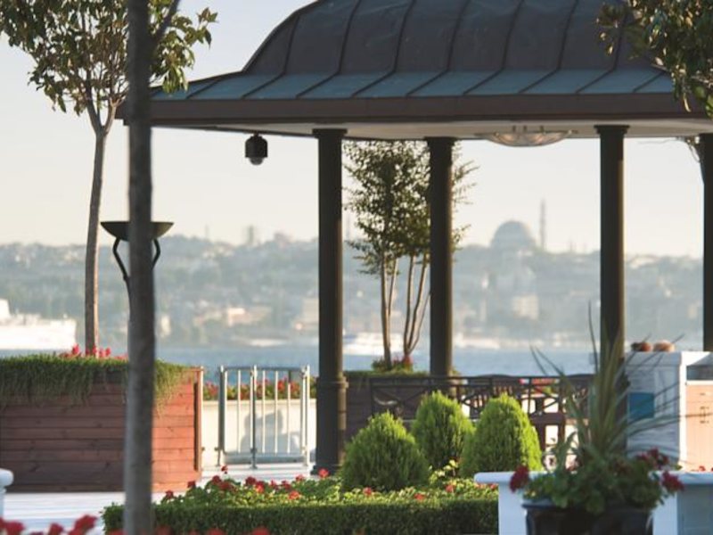 Four Seasons Hotel Istanbul at the Bosphorus 74760