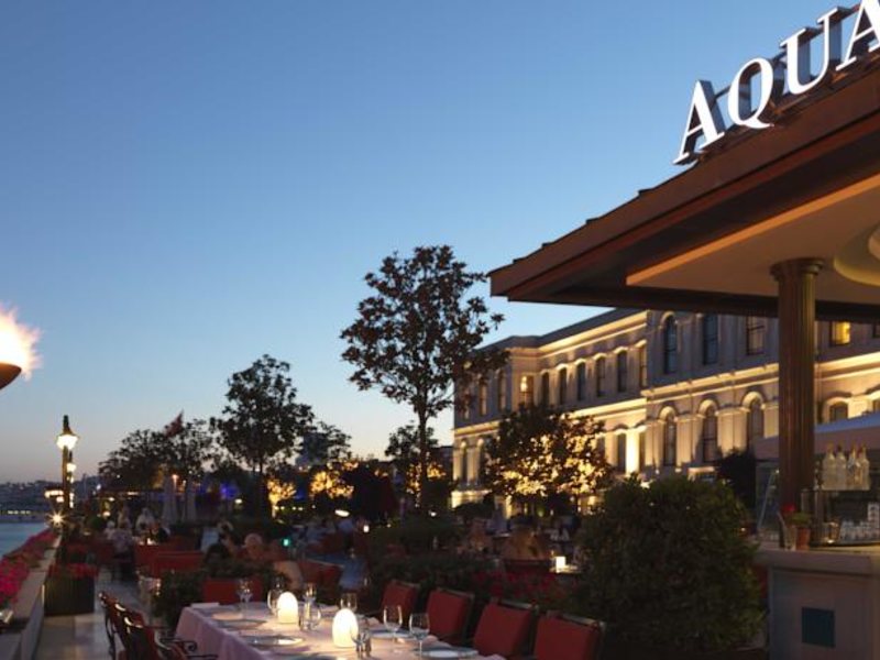 Four Seasons Hotel Istanbul at the Bosphorus 74778