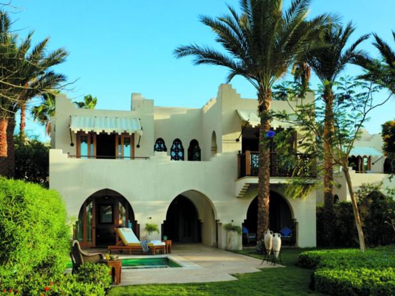 Four Seasons Resort 123999