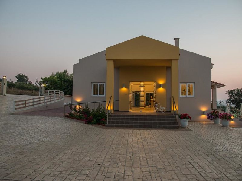 Fournia Village  283819