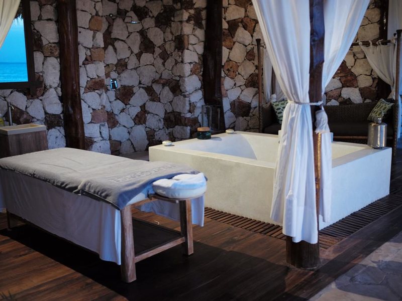 Fruit and Spices 199906