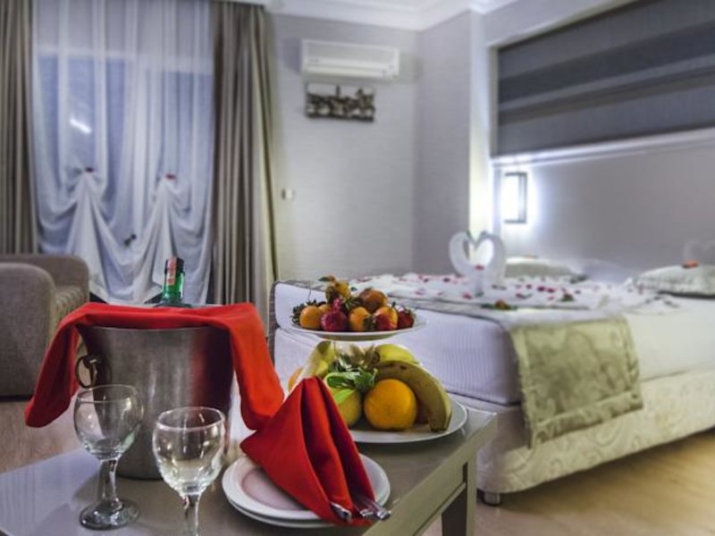 Garden Of Sun Hotel Sра &  Wellness 58488