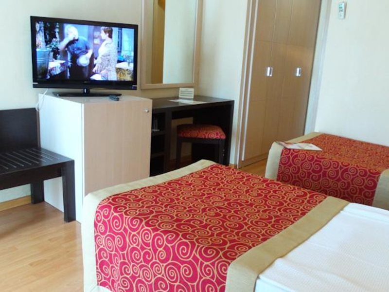 Garden Resort 160216