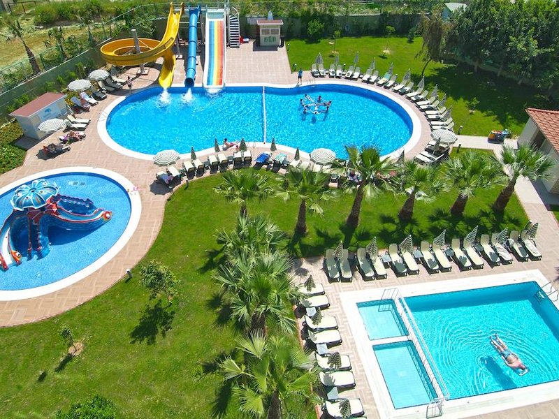 Gardenia Beach 195330