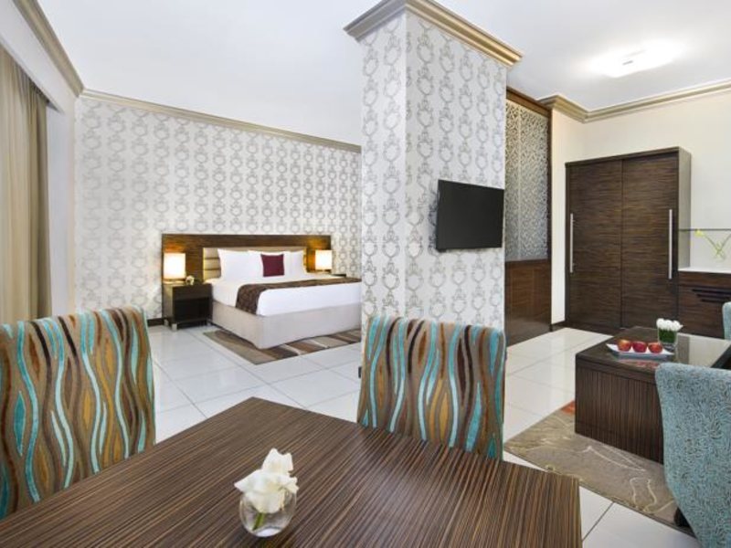 Gateway Hotel 132309