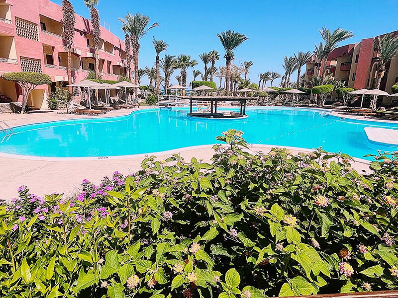 Geisum Beach Resort 326180