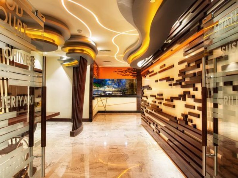 Ghaya Grand Hotel 53221