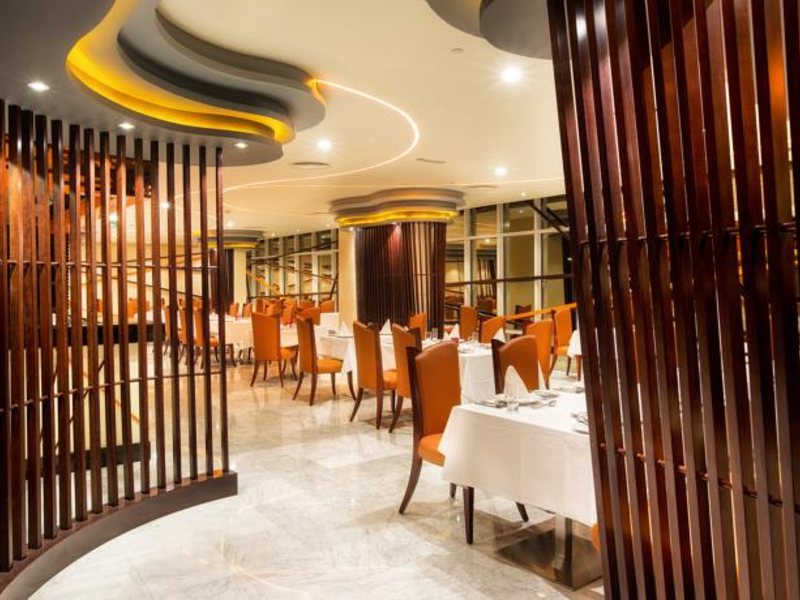 Ghaya Grand Hotel 53228