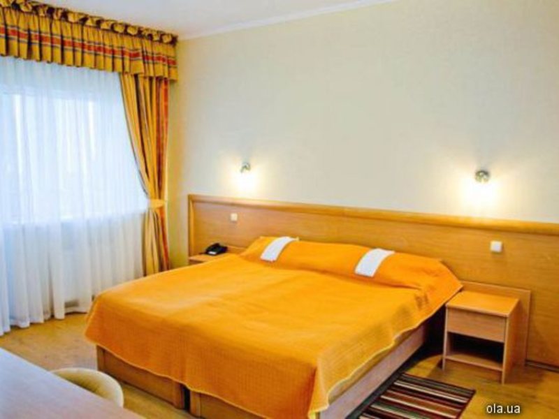 Gintama Briz Hotel 12995