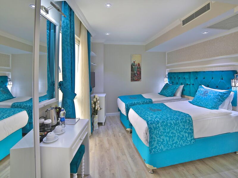 Glamour Hotel 241897
